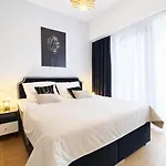 Apartamento Hanza Tower 421 *