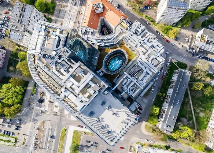 Hanza Tower 421 Apartment