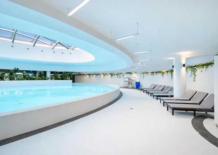 Apartamento Hanza Tower 421 *